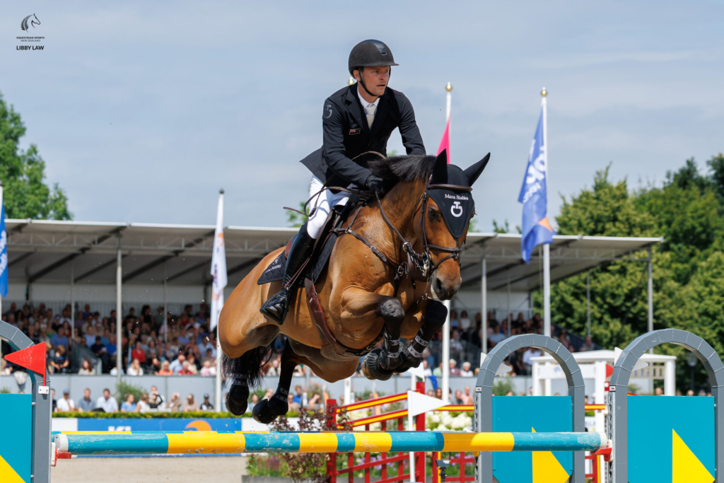 Luke Dee (NZL) rides Gangster WW during the Handelshuis Schuttert Grote Prijs CSI3* | 1.55m. 2025 CSI Ommen. De Driehoekhoeve, Stegeren (Ommen-Noord). Netherlands. Sunday 13 July 2025. Copyright Photo: Libby Law Photography